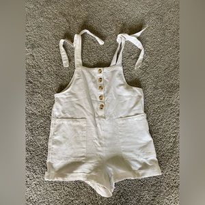 O’NEIL size XS romper